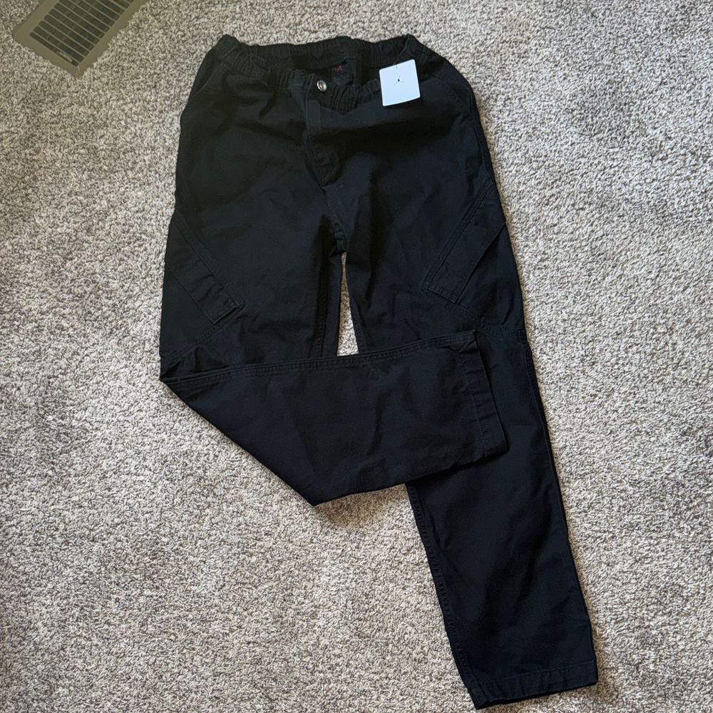 ✨NEW WITH TAG✨ Jordan Flight Utility cargo joggers kids size XL